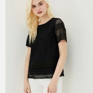 🌸2/$25 NWT Banana Republic Black Lace Top Blouse Lined Tiered Fringed Hem
